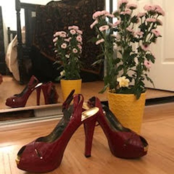 Stuart Weitzman platform heels with ankle straps - Picture 7 of 10